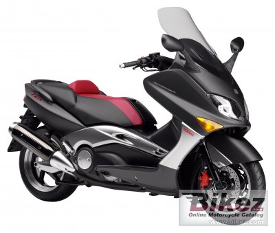 2006 yamaha black max photo